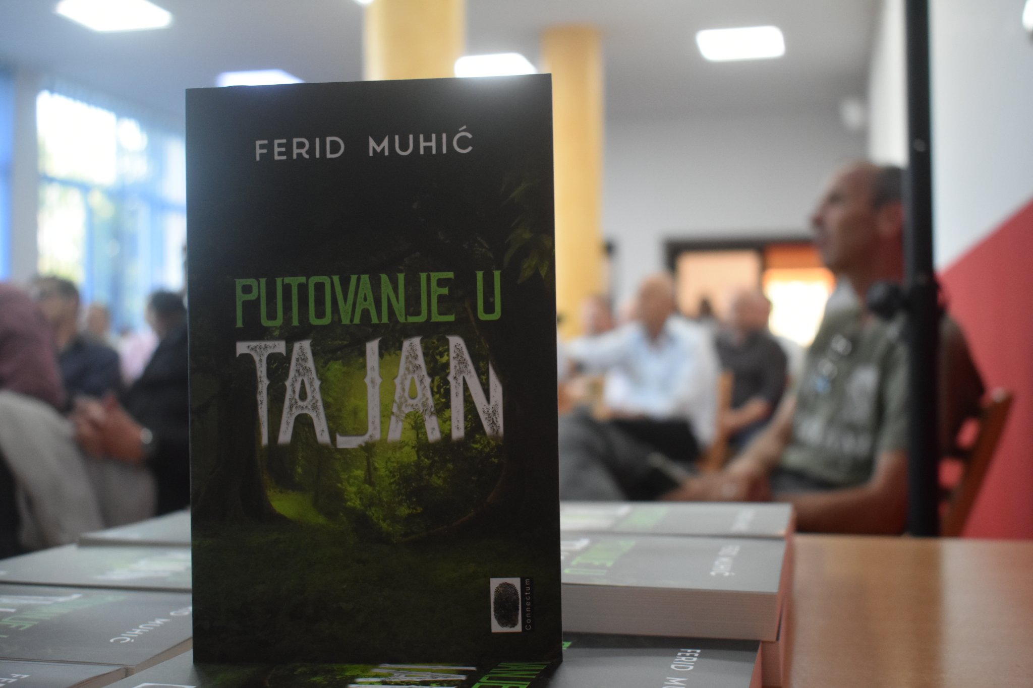 U Centru za kulturu predstavljena knjiga “Putovanje u Tajan” akademika Ferida Muhića